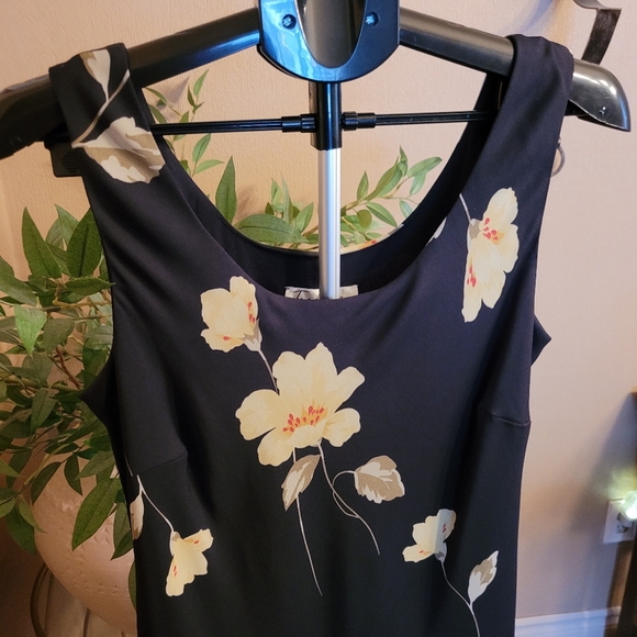 Floral Black Dress - Picture 2 of 5